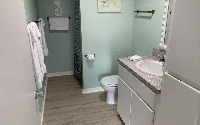 Crows Nest Apartment