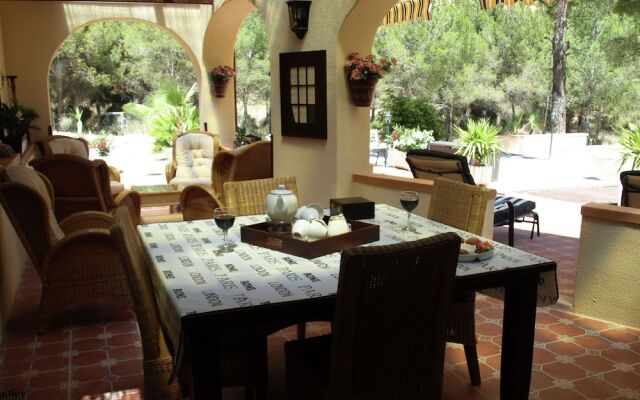 Rural Villa Offering Real Peace and Quiet With Private Swimming Pool, on the Costa Blanca