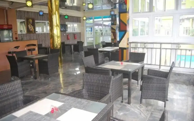 Aaliyah Royale Hotel