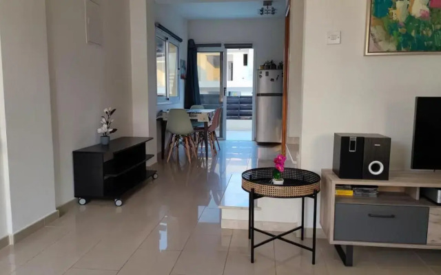 Lovely holiday home,Kapparis,2 swimming pools,Wifi