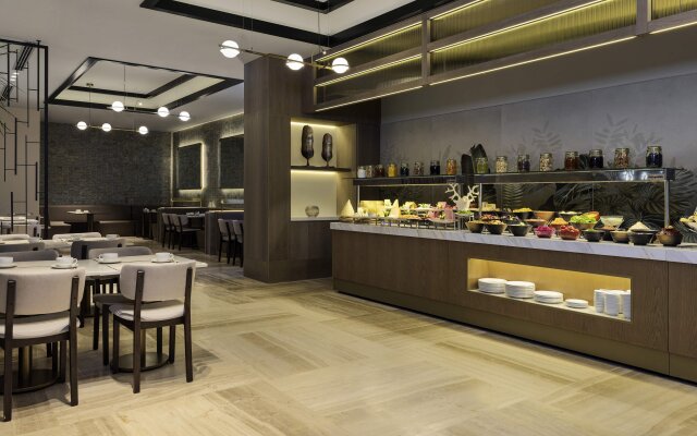 Mövenpick Living Istanbul Camlivadi