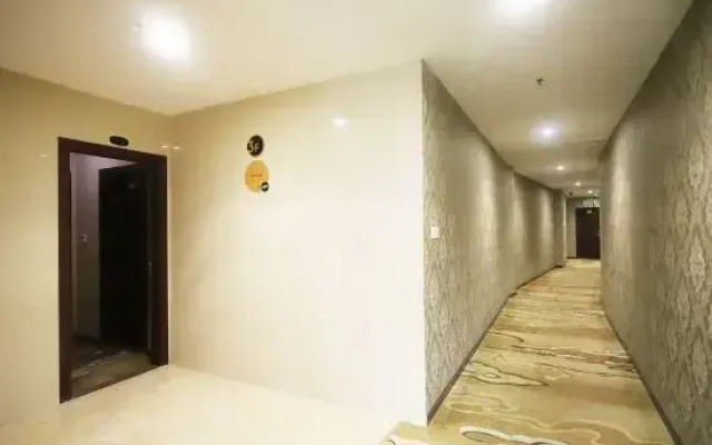 Fu Quan Hotel (Wuchuan Haibin Bus Terminal)