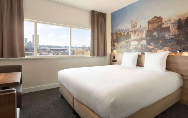 Rotterdam Teleport Hotel - Image 4