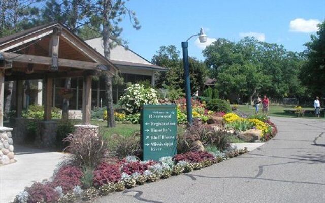 Riverwood Inn & Conference Center