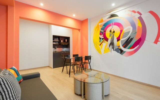 Colors Rooms & Apartments