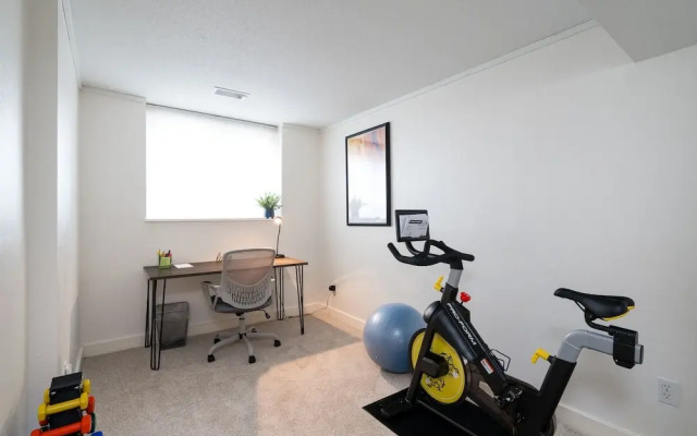 Linden Hills Retreat