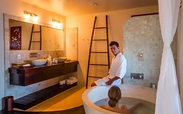 Mezzanine a Colibri Boutique Hotel-Adults Only