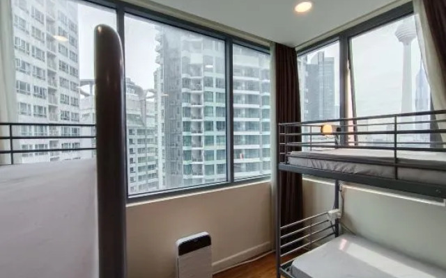 KLCC Dorm (7 min walking to Twins Tower)