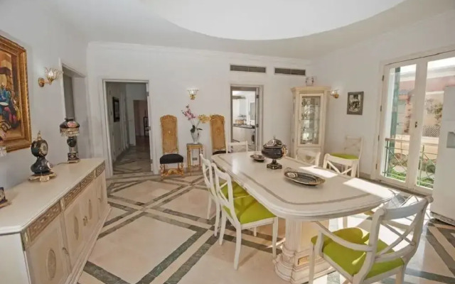 Chic 4-Bedroom White Villa for Rent in El Gouna Egypt