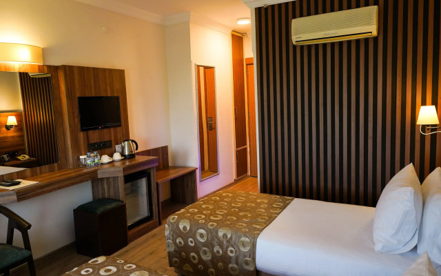 Emin Koçak Thermal & Spa - Convention Center