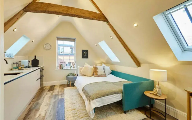 Host Stay Vinegar Loft