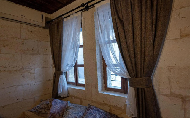 Sunak Cave Hotel
