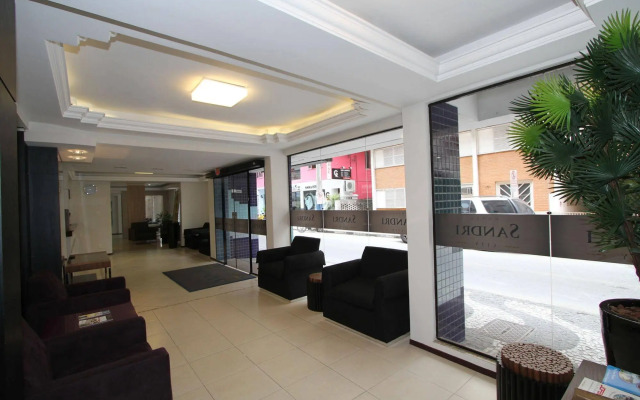 Sandri City Hotel