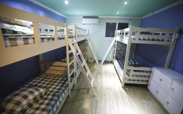 Bluefish Guesthouse - Hostel