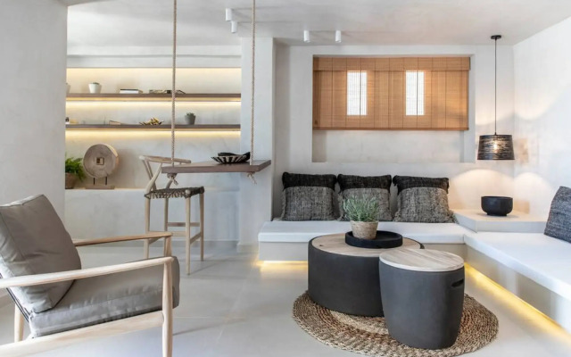 Beachfront Suite