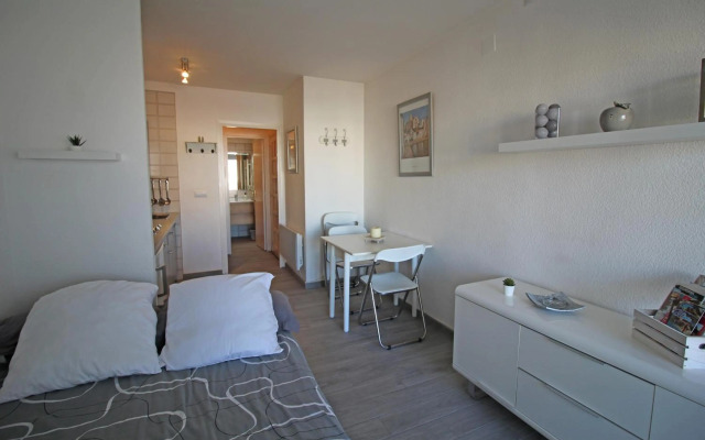 BASIC COMFORT Estudio Pattaya 0156