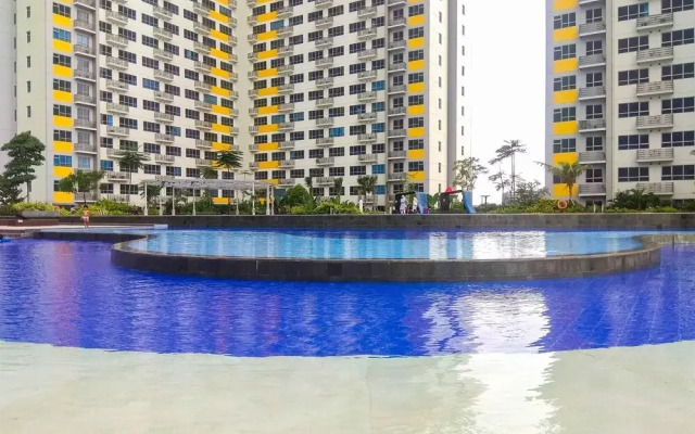 Homey 2BR Springlake Summarecon Bekasi Apartment