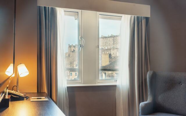 DoubleTree by Hilton Edinburgh City Centre