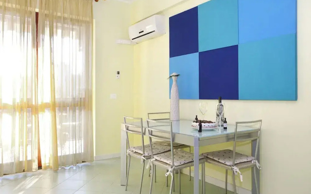 Adriana Holiday House , Free Parking, Wi Fi, Near Sea, Private Kitchen,