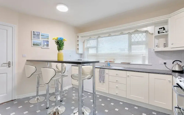 10 Ballybane