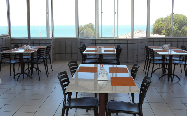 Iracema Mar Hotel