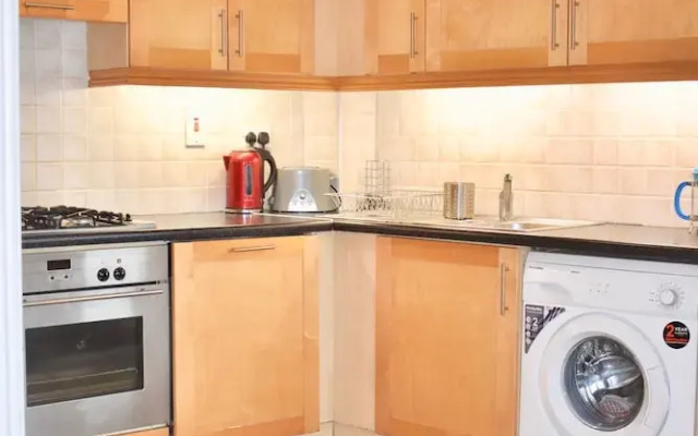 Cosy and Bright 3 Bedroom House in Central Dublin