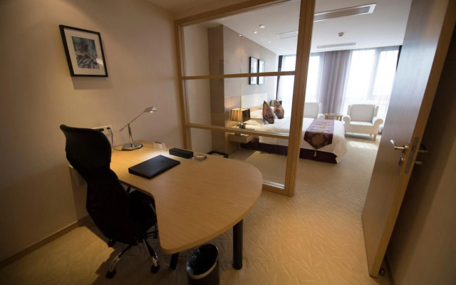 Suzhou Sun Plaza Hotel