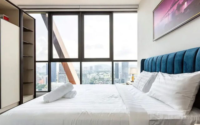 Scarletz Suites KLCC by Emily in Town