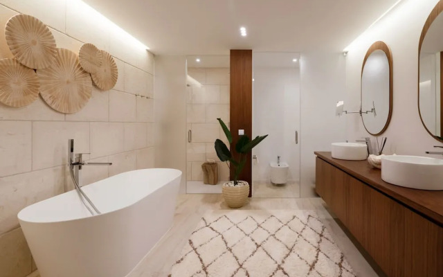 Troya Regal Villa By Cadenzalux