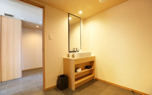 Henn na Hotel Premier Kyoto Gojo Karasuma