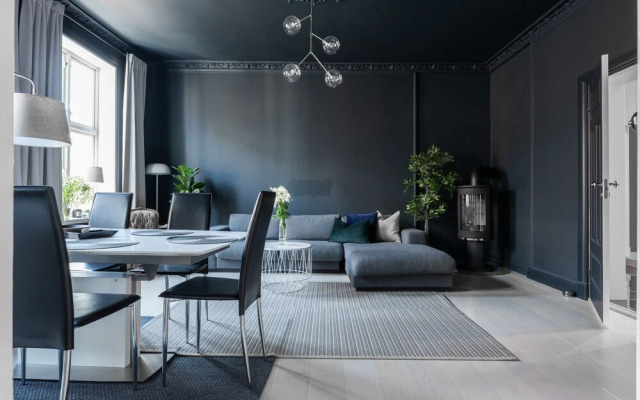 2 bedroom apartment 8 guests