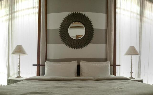 Chandra Residence
