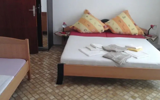 Apartments and Room Katja