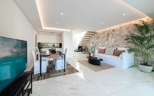 South Blue Paradise Beach House