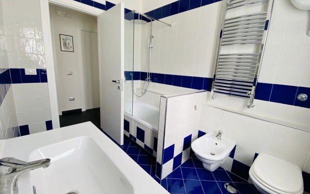 Cosy Flat with Sea View Balcony