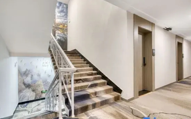 Tingting Luxury Hotel