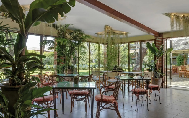 Hermitage Hotel & Resort