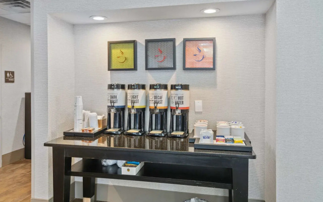 Hampton Inn Atlanta/Woodstock