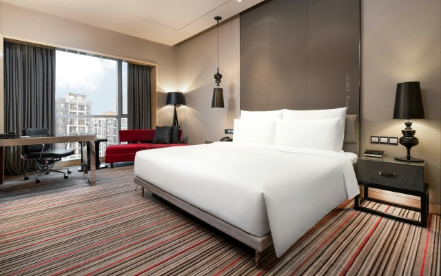 Le Meridien Chongqing, Nan'an – Guest Rooms – Chongqing