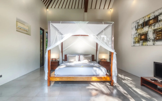 2BR Villa Alice Dua in Seminyak