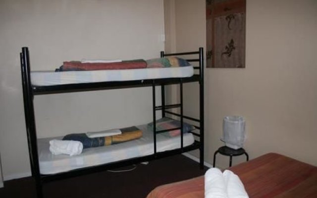 Taupo Urban Retreat - Hostel