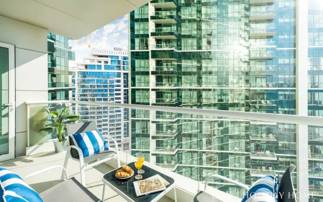 LUX The JBR Beach Sea View Suite