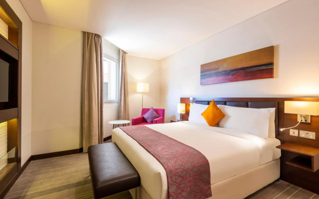 Holiday Inn Muscat Al Seeb by IHG