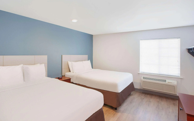 WoodSpring Suites Bentonville