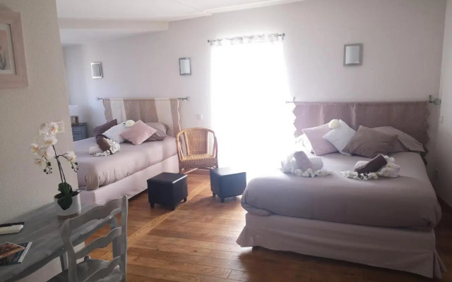 Auberge de l Helvie chez Coco & Ricou