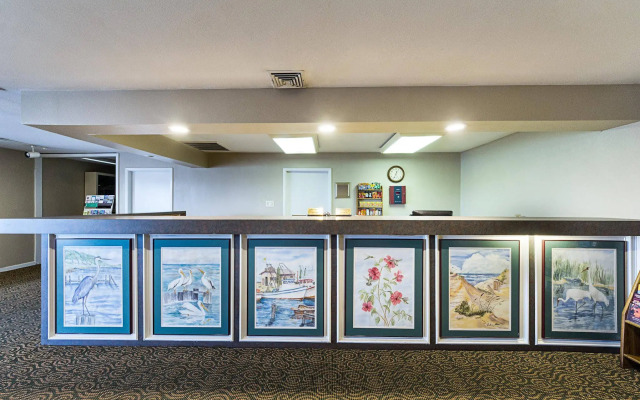 Econo Lodge Inn & Suites Fulton - Rockport