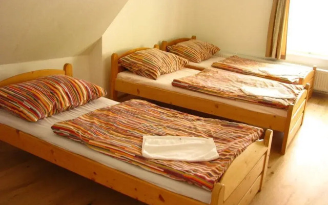 Ritchies Hostel