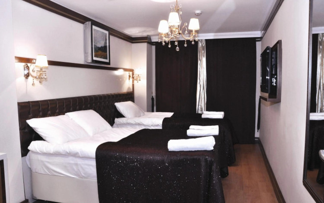 Gloria Tibi Hotel