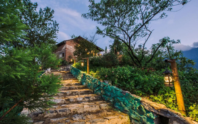 Chapa Ecolodge