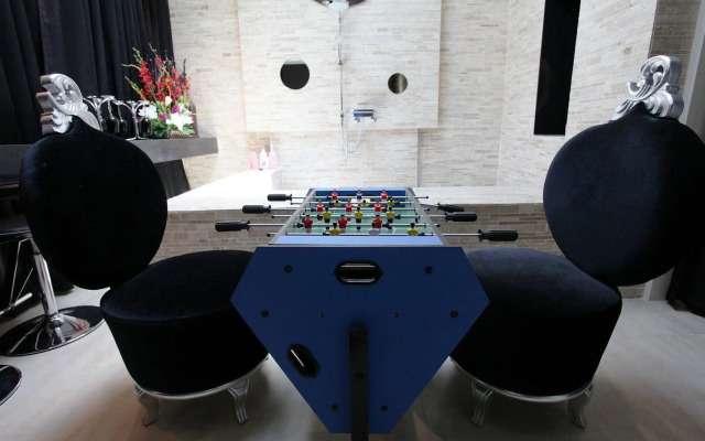 Sungshin Women's University Brown dot